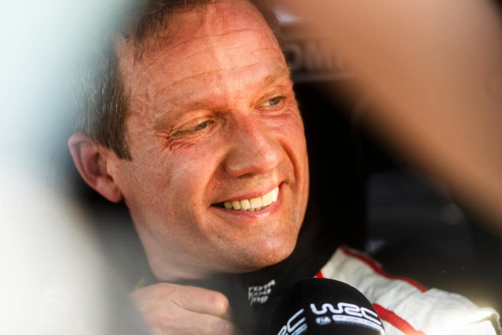 Sébastien Ogier teki amatöörimäisen virheen Sébastien Ogier teki amatöörimäisen virheen